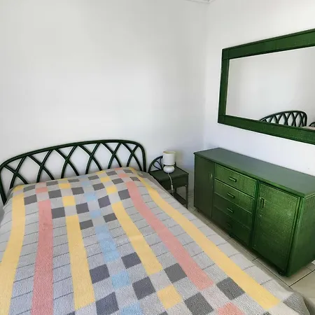 Agreable T3 Avec Terrasse Et Grande Piscine, A Deux Pas De La - Fr-1-607-101 Apartment