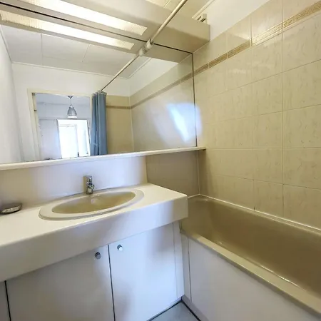 Apartment Agreable T3 Avec Terrasse Et Grande Piscine, A Deux Pas De La - Fr-1-607-101