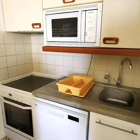 Agreable T3 Avec Terrasse Et Grande Piscine, A Deux Pas De La - Fr-1-607-101 Apartment Agde